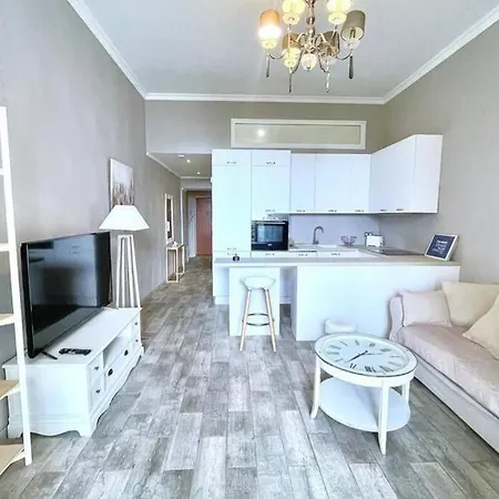 Le Gallia -2 Pièces 40m2, Belle Terrasse, Au Calme Cannes